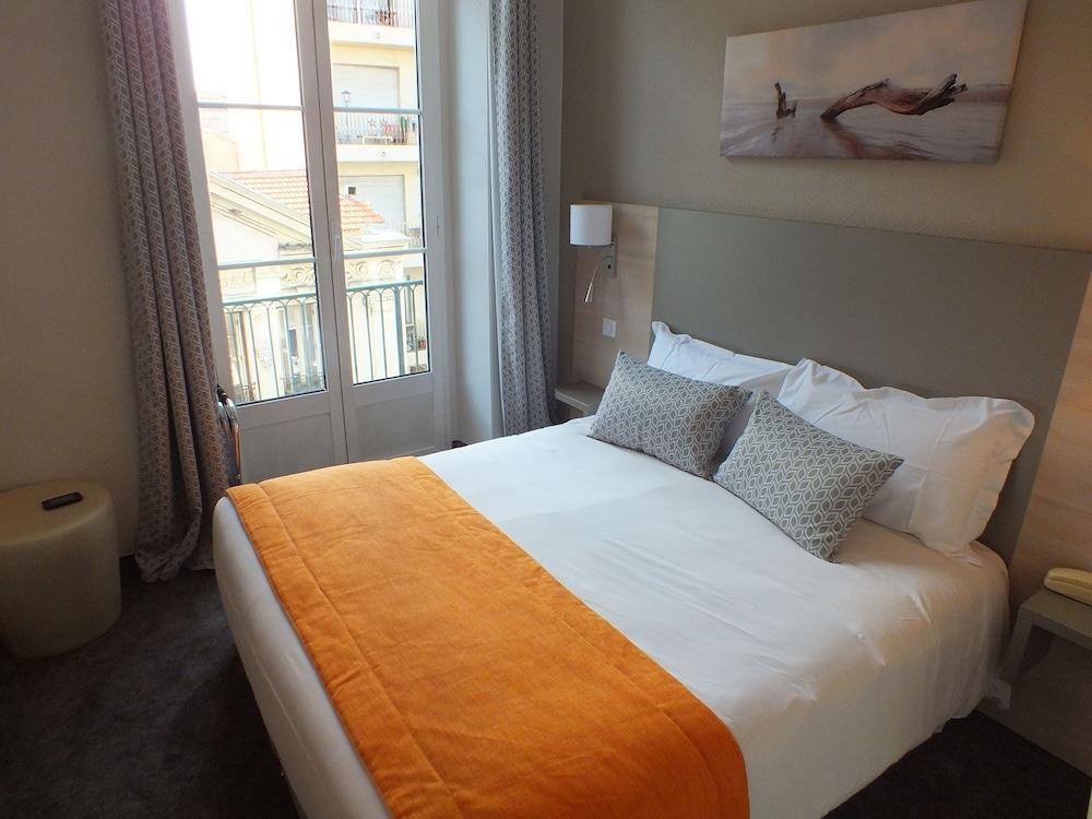 Du Midi Hotel 3*